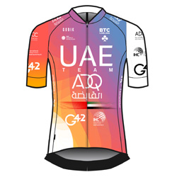Team jersey UAE TEAM ADQ